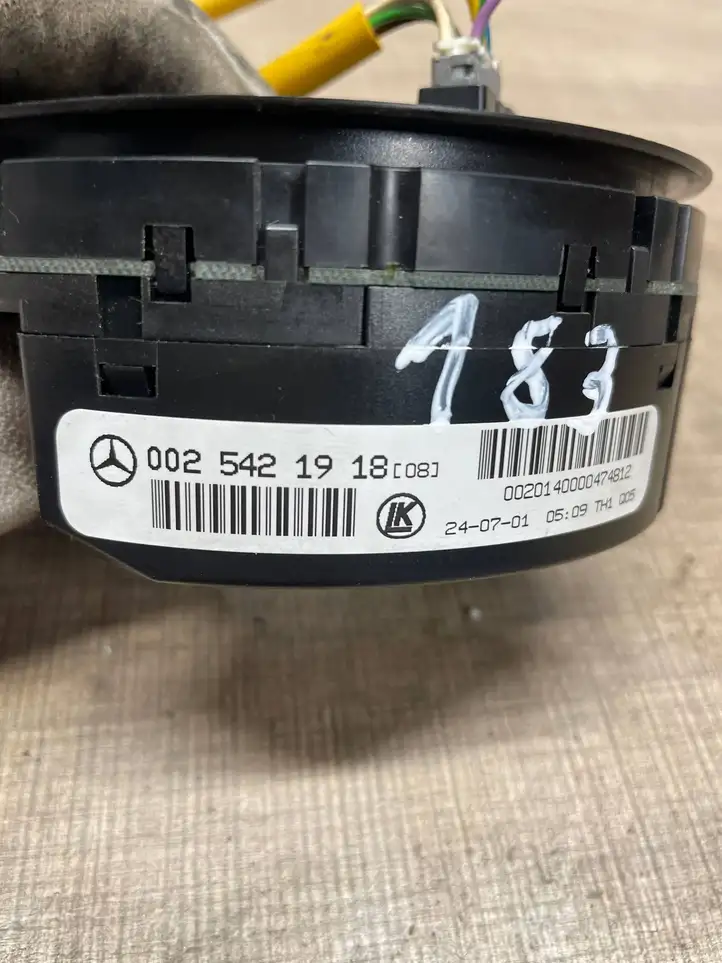 Mercedes-Benz C W203 (2000 - 2007) 0025421918 Контактное кольцо SRS — фото 3