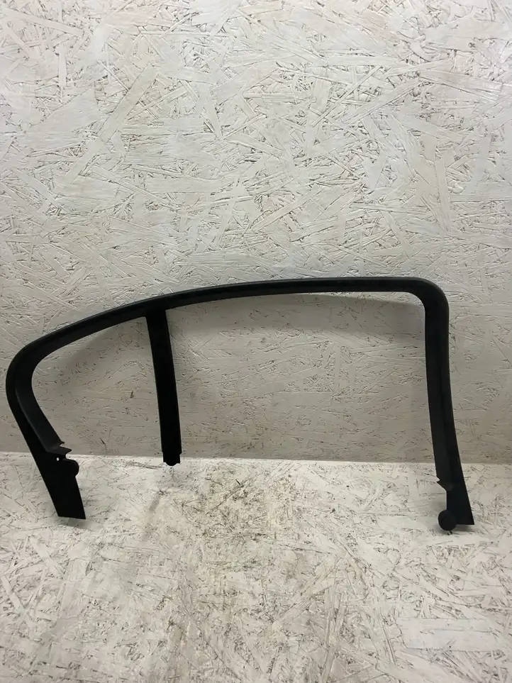 BMW 3 F30 F35 F31 (2012 - 2018) 7259710 Накладка стекла задней двери — фото 1