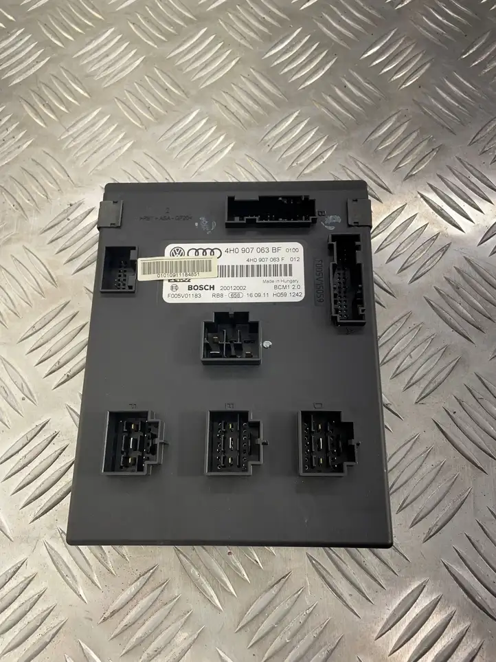 Audi A6 C7 (2011 - 2014) 4H0907063BF Модуль комфорта — фото 2