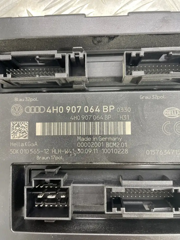 Audi A6 C7 (2011 - 2014) 4H0907064BP Модуль комфорта — фото 4