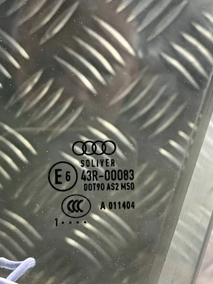 Audi A6 C7 (2011 - 2014) 43R00083 Заднее боковое стекло — фото 3