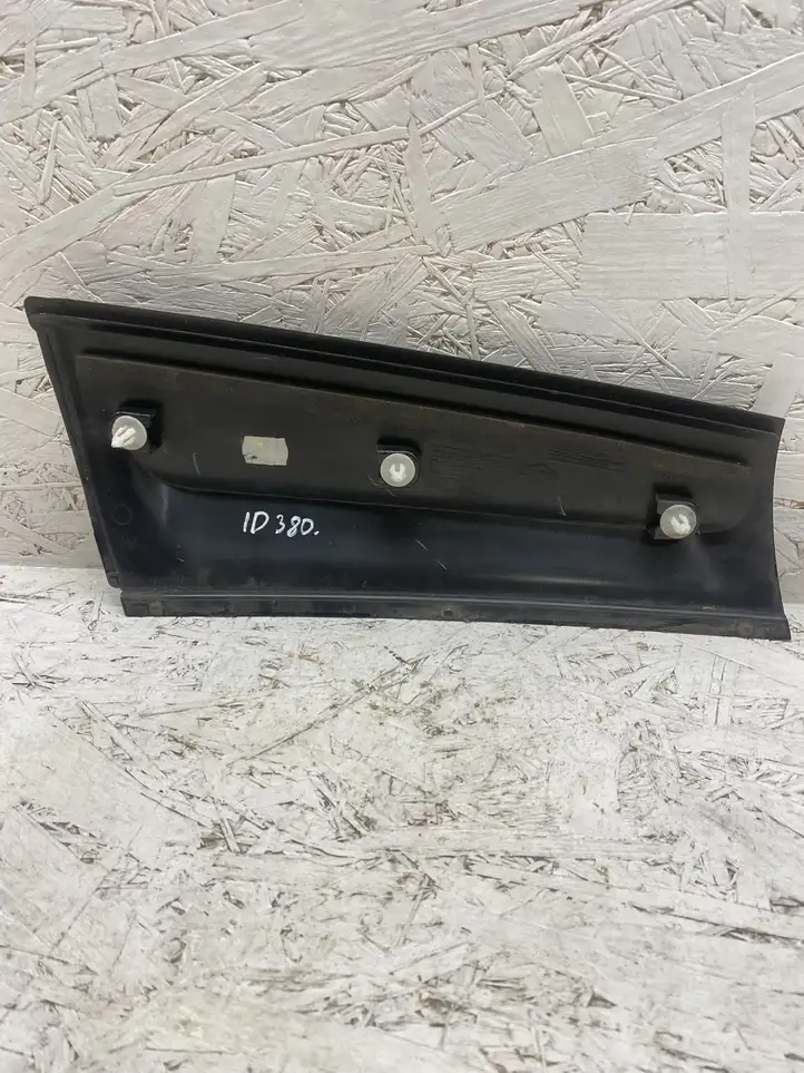 Mini Cooper Countryman R60 (2010 - 2016) 5113901547 Облицовка заднего бокового стекла — фото 2