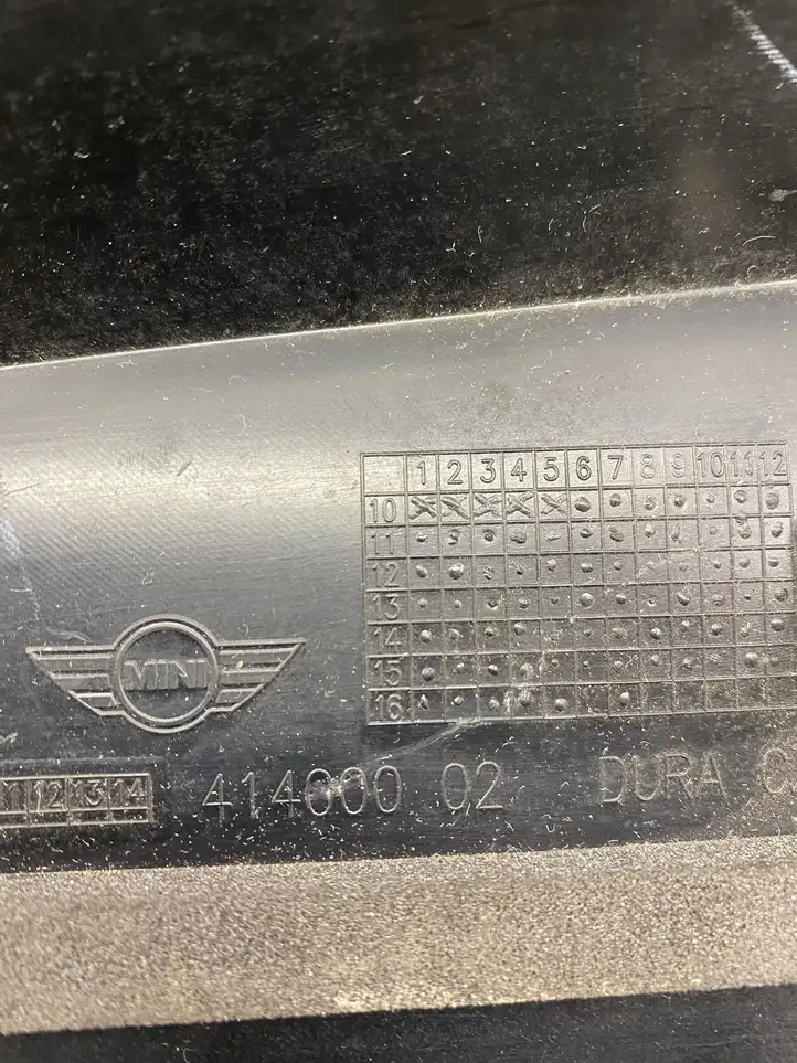 Mini Cooper Countryman R60 (2010 - 2016) 5113901547 Облицовка заднего бокового стекла — фото 3
