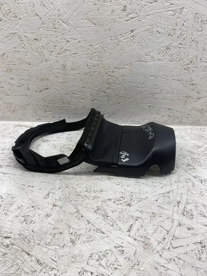 BMW 3 E90 E91 (2005 - 2012) 6131695026501 Обшивка рулевой колонки — фото 1
