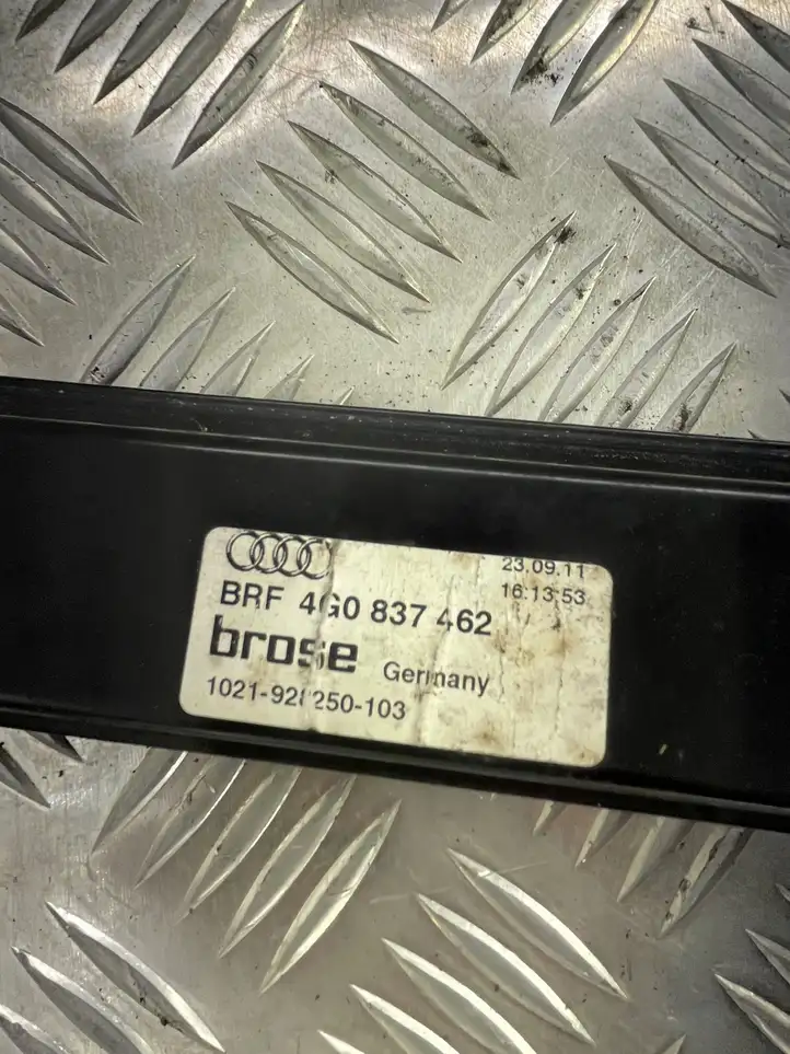 Audi A6 C7 (2011 - 2014) 4G0837462 Электростеклоподъемник передний (комплект) — фото 6
