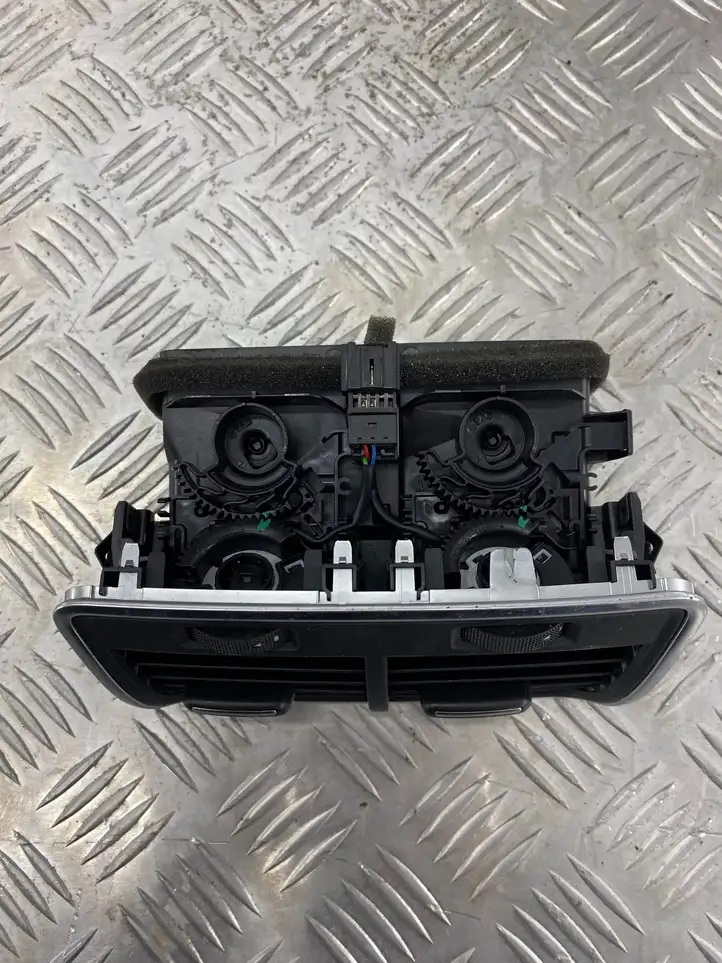 Audi A6 C7 (2011 - 2014) 4G0819203 Задний воздушный дефлектор — фото 1