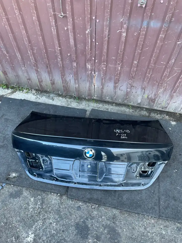 BMW 7 F01 (2008 - 2016) Крышка багажника — фото 1