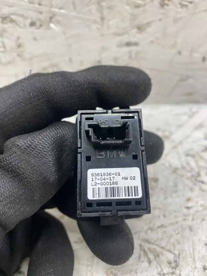 BMW 3 F30 F35 F31 (2012 - 2018) 936193601 Блок кнопок стеклоподъемников — фото 3