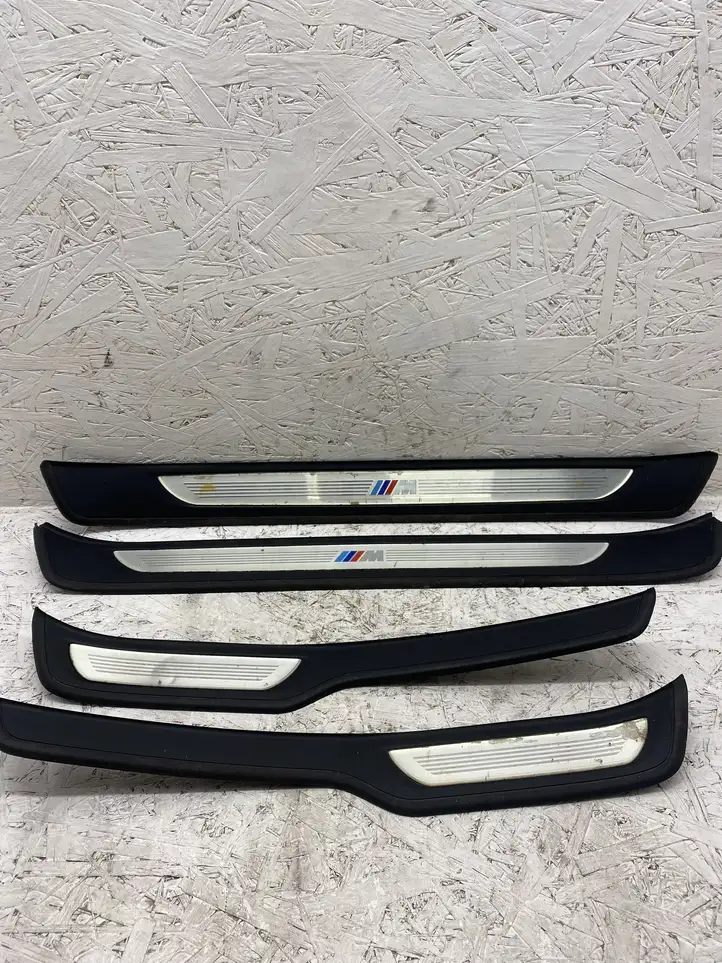 BMW 3 E90 E91 (2005 - 2012) 7255929 Внутренняя обшивка порога (комплект) — фото 1