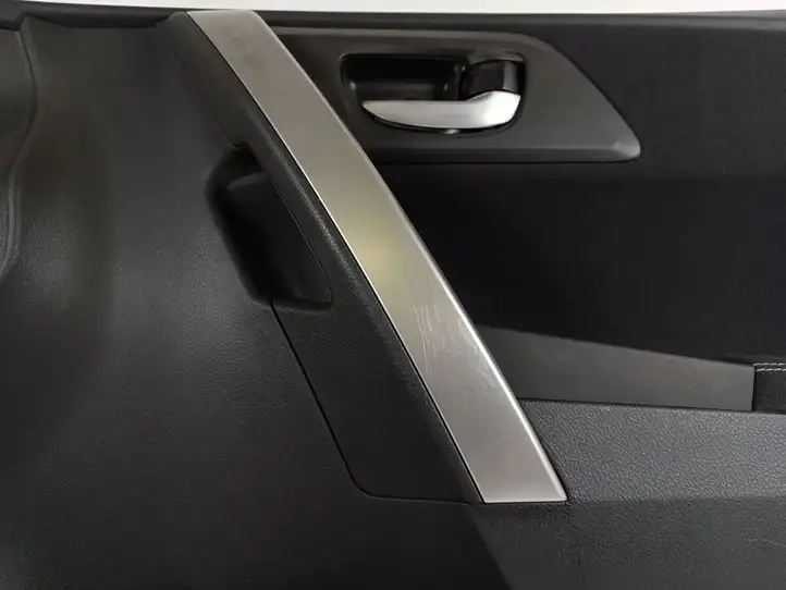 Toyota Auris E180 (2012 - 2018) 67610-02N50 Обшивка передней двери — фото 6