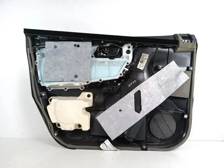 Toyota Auris E180 (2012 - 2018) 67610-02N50 Обшивка передней двери — фото 7