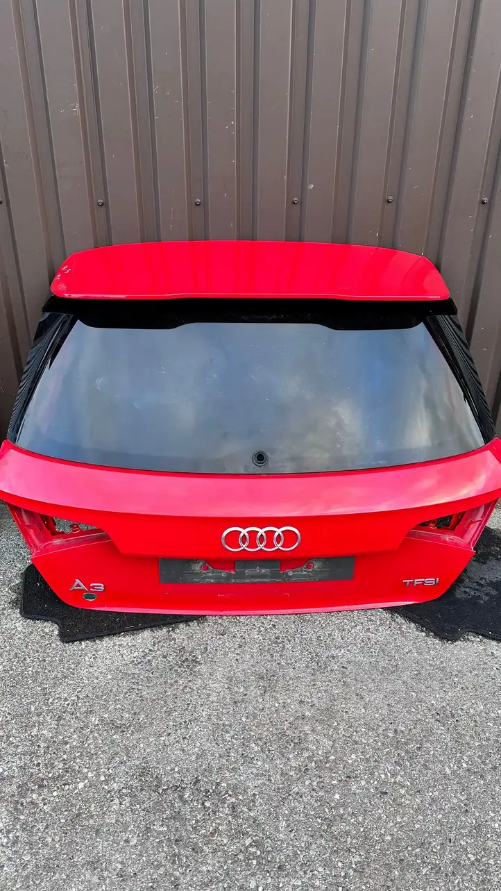 Audi A3/S3 8V (2012 - 2016) Крышка багажника — фото 4