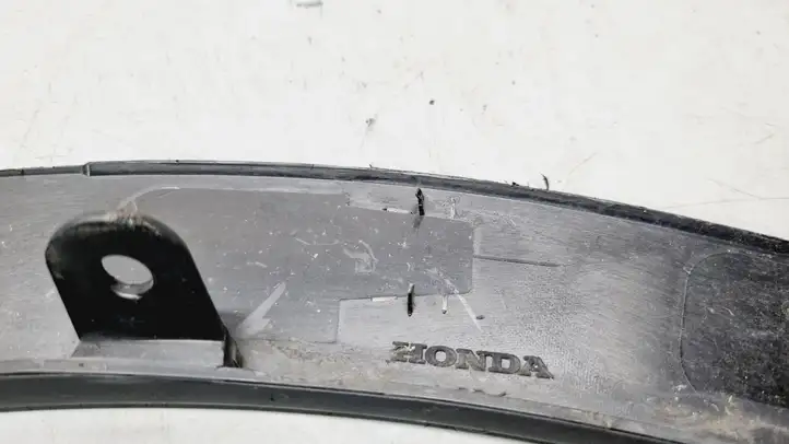 Honda CR-V (2017 - 2022) 74165TMET050 Молдинг крыла — фото 2
