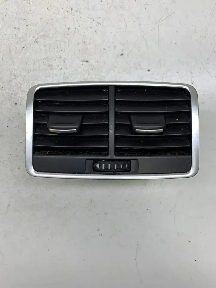 Audi A6 S6 C6 4F (2004 - 2008) 4F0819203C Задний воздушный дефлектор — фото 1