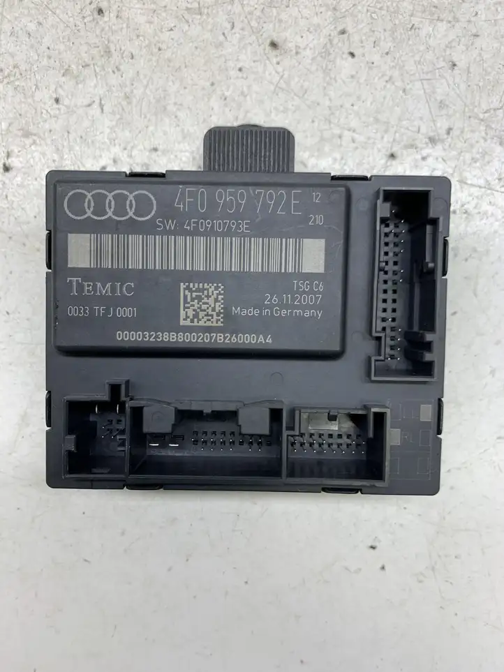 Audi A6 S6 C6 4F (2004 - 2008) 4F0959792E Блок управления дверью — фото 1