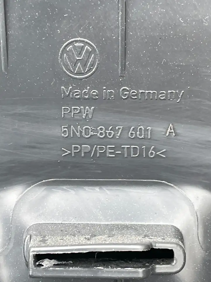 Volkswagen Tiguan (2011 - 2016) 5N0867601A Обшивка багажника — фото 6