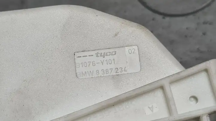 BMW 5 E60 E61 (2004 - 2010) 8387234 Прочая электропроводка — фото 4