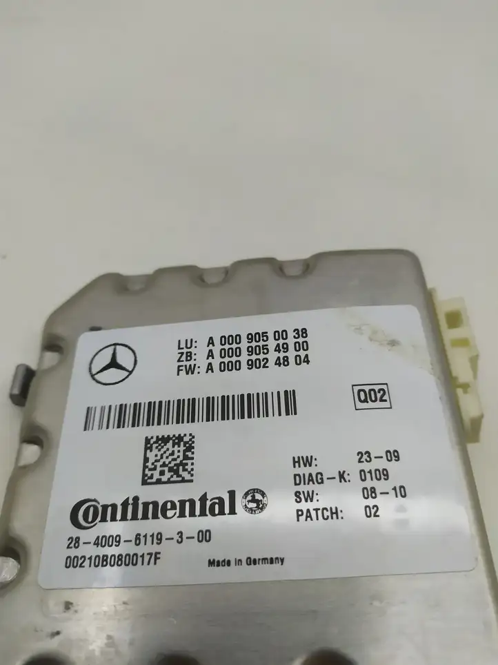 Mercedes-Benz E C207 W207 (2009 - 2017) A0009050038 Камера в лобовом стекле — фото 4