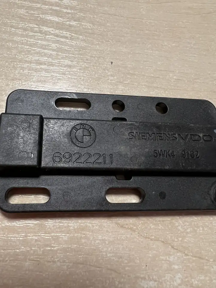 BMW X5 E70 (2006 - 2013) 6922211 Антенна системы Keyless — фото 2
