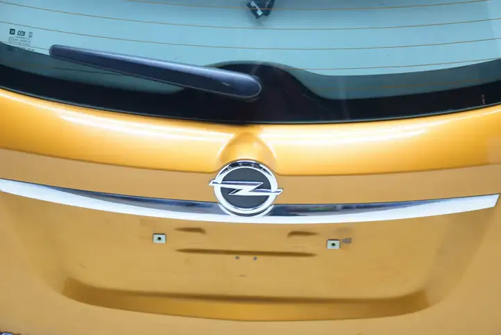 Opel Mokka X (2016 - 2019) Крышка багажника — фото 4