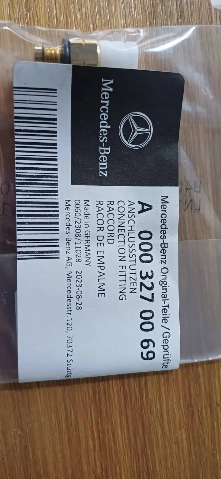 Mercedes-Benz GLE W167 (2019 - ) A0003270064 Прочие датчики — фото 8