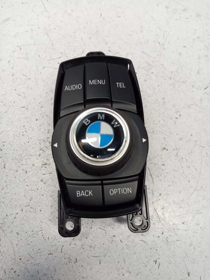 9381678 BMW 3 F30 F35 F31 Multimedijos kontroleris