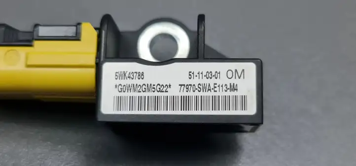 Honda CR-V (2009 - 2012) 77970SWAE113M4 Датчик удара SRS — фото 3