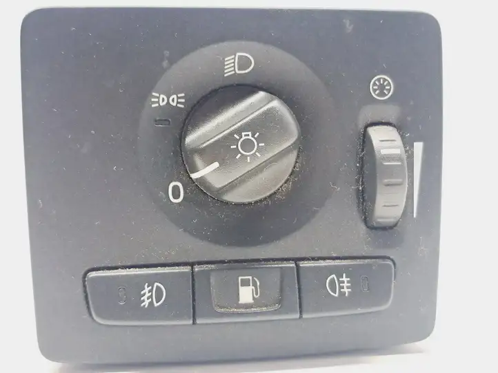 Volvo V50 (2004 - 2008) 30739299 Включатель фонарей — фото 4