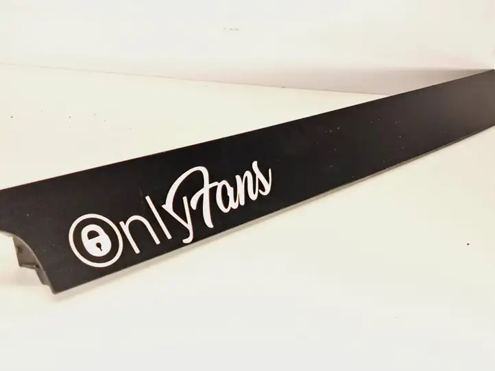 Volkswagen PASSAT B6 (2005 - 2010) 3C1857212M Отделка внутренней панели салона — фото 1