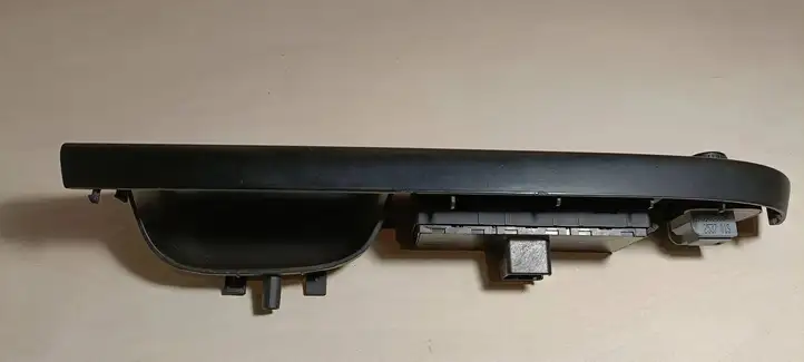 Volkswagen PASSAT B6 (2005 - 2010) 3C1867171B Накладка кнопки стеклоподъемника — фото 4