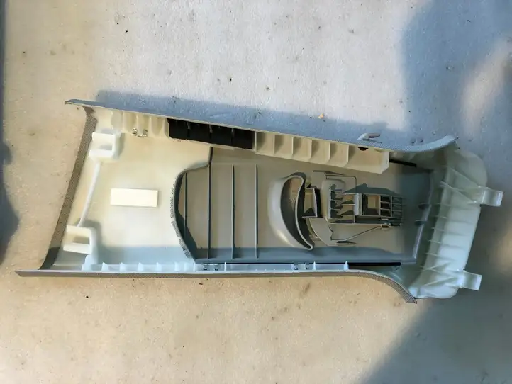 Audi Q5 SQ5 (2012 - 2017) 8R0867294 Верхняя обшивка стойки B — фото 2