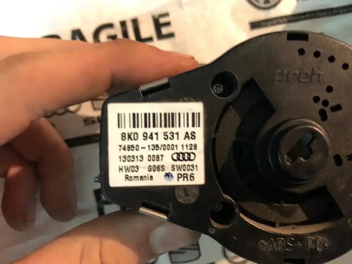 Audi A4 S4 B8 8K (2011 - 2015) 8K0941531 Включатель фонарей — фото 5