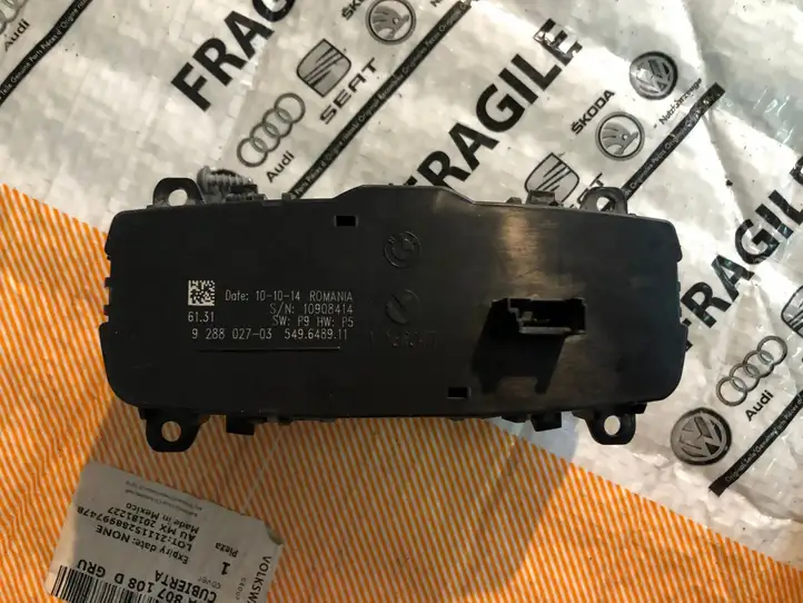 BMW 1 F20 F21 (2011 - 2019) 549648911 Включатель фонарей — фото 4