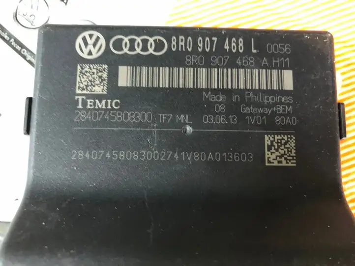 Audi Q5 SQ5 (2012 - 2017) 8R0907468L Модуль Gateway — фото 4