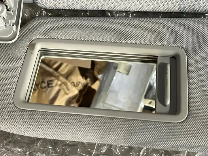 Audi Q7 4M (2015 - ) 4M0858833 Солнцезащитный козырек — фото 4
