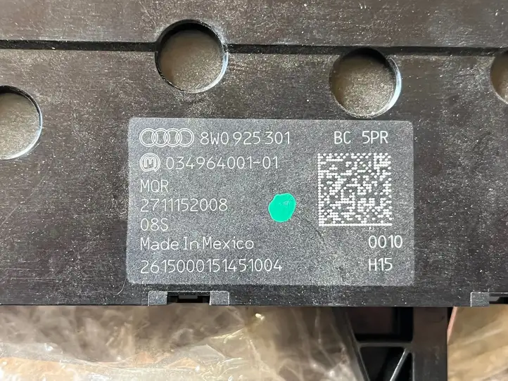 Audi Q5 SQ5 (2017 - ) 8W0925301 Блок кнопок на панели — фото 3