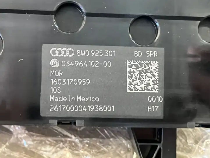 Audi Q5 SQ5 (2017 - ) 8W0925301 Блок кнопок на панели — фото 3