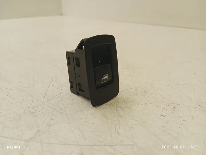 BMW 3 F30 F35 F31 (2012 - 2018) Блок кнопок стеклоподъемников — фото 1