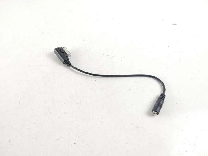 A0018279004 Mercedes-Benz ML W164 AUX jungtis