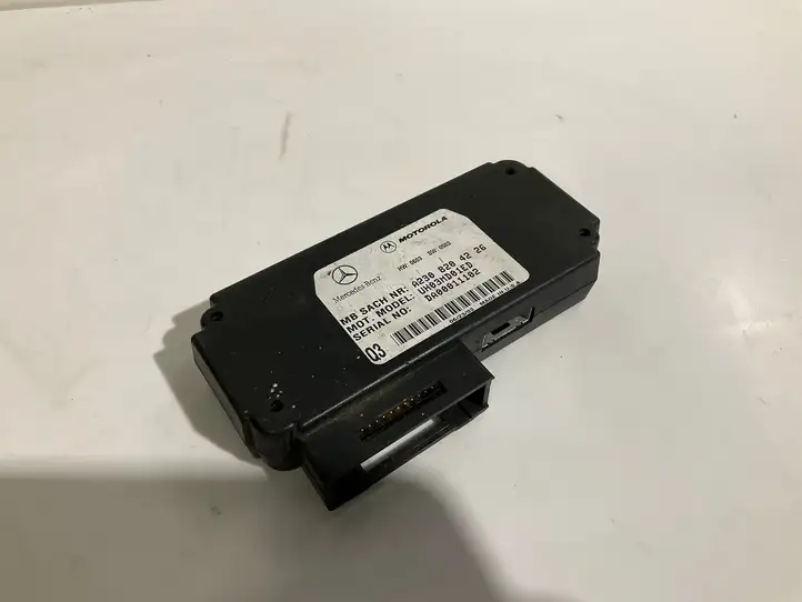 Mercedes-Benz CLK A209,C209 (2002 - 2009) A2308204226 Блок GSM — фото 3