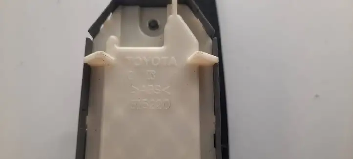 Toyota Auris E180 (2012 - 2018) 515220 Кнопка стеклоподъемников — фото 3