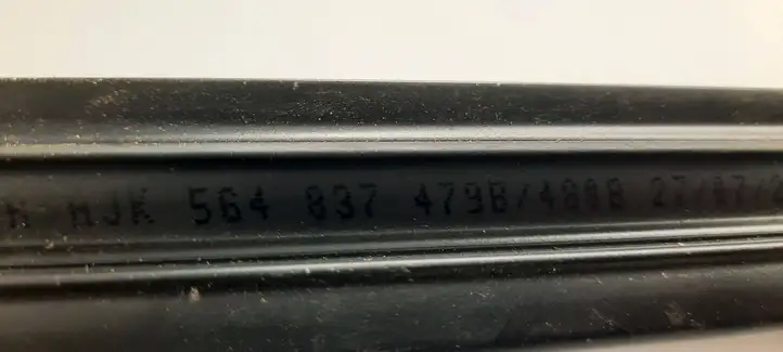 Volkswagen Golf VII (2013 - 2019) 5G4837479B Накладка стекла передней двери — фото 4