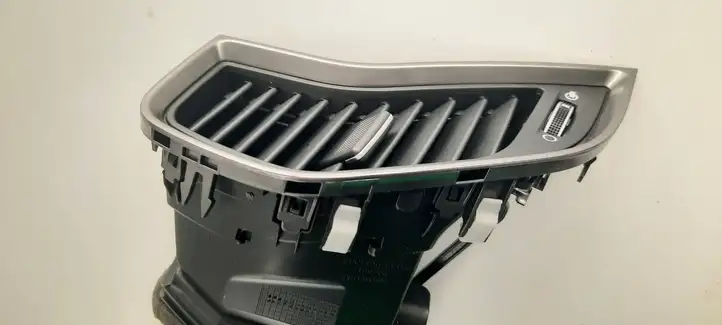 Hyundai Santa Fe (2012 - 2015) 974102W000 Боковой воздушный дефлектор — фото 3