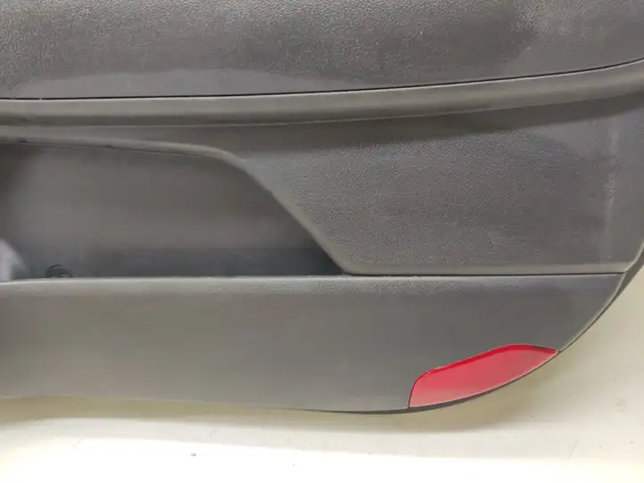 Kia Optima (2015 - 2018) 82320D4000 Обшивка передней двери — фото 13