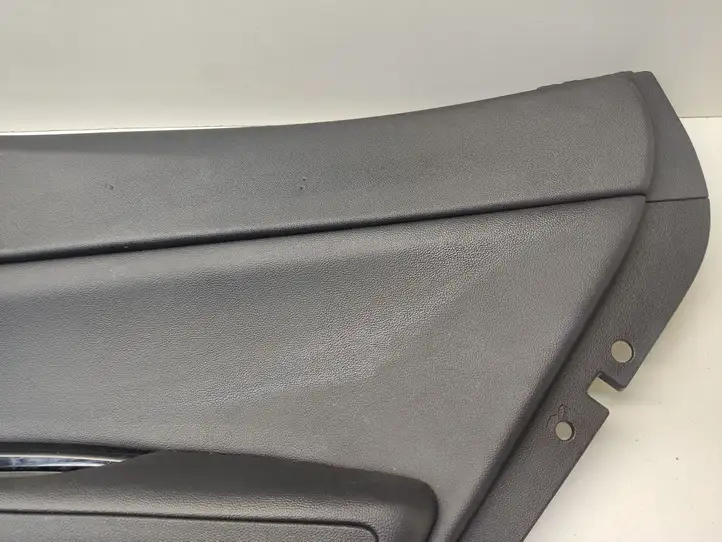 Kia Optima (2015 - 2018) 83320D4000 Обшивка задней двери — фото 9