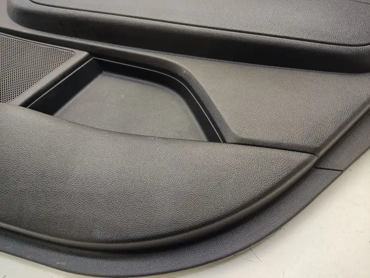 Kia Optima (2015 - 2018) 83320D4000 Обшивка задней двери — фото 12