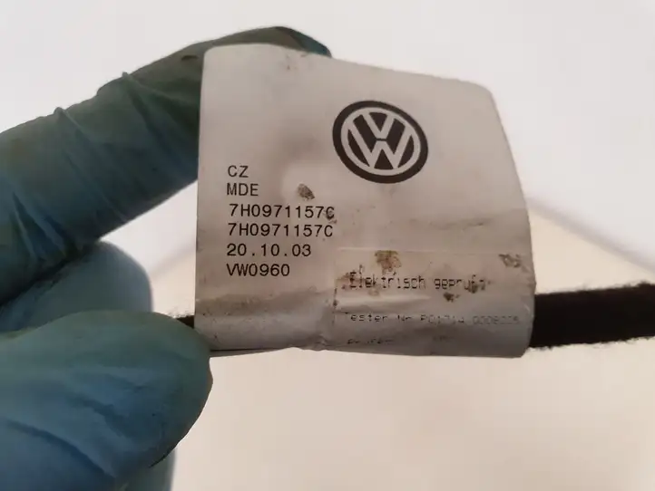 Volkswagen Multivan T5 (2003 - 2015) 7H0035729E Блок GSM — фото 4