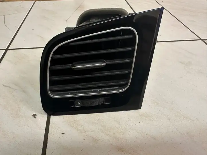 Volkswagen Golf VII (2013 - 2019) 5G1819709 Боковой воздушный дефлектор — фото 2