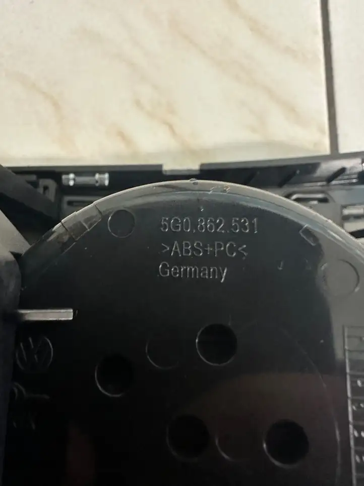 Volkswagen Golf VII (2013 - 2019) 5g1863245 Другая деталь консоли (туннеля) — фото 2