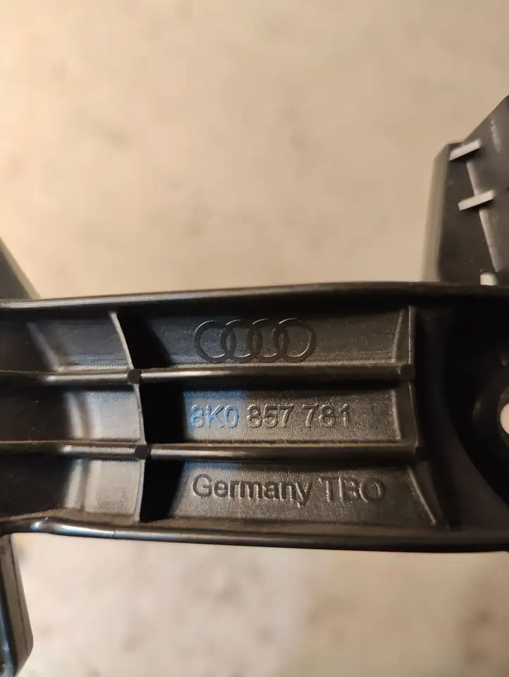 Audi A5 8T 8F (2007 - 2011) 8K0857781 Прочие детали салона — фото 5